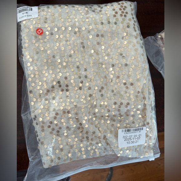 NEW IN PACKAGE, High Waist Gold Sequin Maxi Skirt - Picture 4 of 4